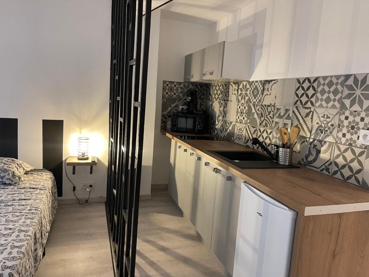Appart Otel 2 Espalion Eksteriør billede